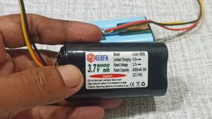Baterai EDC / Baterai Alat Elektronik Lainnya 2X 18650 3000mAh 30A 37V SOKET MOLEX VH 3 PIN