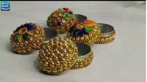 Fancy Aluminium Gliter KumKum Storage Box Sindor Box Wedding Gift