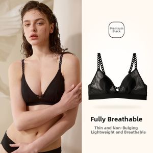 Slimming Effect Seamless Thin Bra No Underwire Gathering French Triangle Cup