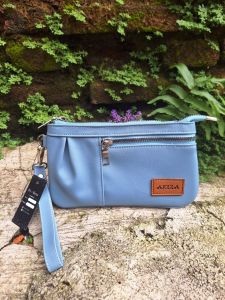 028-DOMPET WANITA EMILY POUCH BY ALZZA