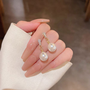 Dora | 2024 New Arrival Fancy Pearl Earrings for Women Graceful Earrings Delicate Earrings Suitable for Summer