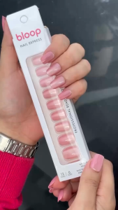 ZÉRA Mom - BLOOP Eco-Friendly Easy Application No Glue Pro Press On Nails - 12 Nails/6 Sizes [25 Colours]