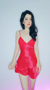 Đồ bộ mặc nhà phi lụa cao cấp Wannabe bộ short BSS19 bộ đùi nữ áo hai dây cúp ngực phối ren nữ tính