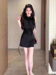 Fashionable Korean Style Black Sleeveless Neck Hanging Top High Waist A-Line Mini Skirt Womens Set 2025 New Arrival Polyester Fiber