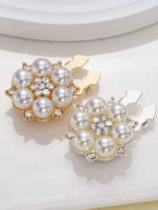 2 PCS Pearl Rhinestone Cufflinks Button Covers Fashion Clothing Decoration Cute Pearl Sleeve Button Clip Women Luxury Cuff Links