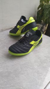 sepatu futsal anak ddr kulit size 33-38 (sol djahit keliling)