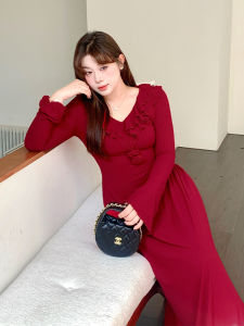 French Vintage plus Size Knitted Dress with Rose Lace Hemline Engagement Dress High Waist Slim Fit Long Sleeve mid Length