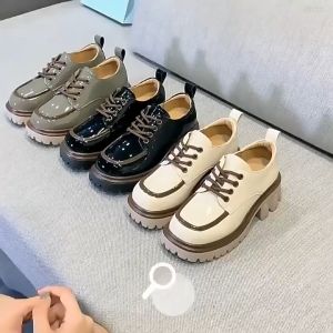 Sepatu Sneakers Highsole Glossy Import Fashion Korea DG8033