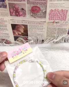Gelang Tangan Manik Pasar Harga Hadiah Buah Tangan Bracelet Ring Set Gift Wholesale彩色串珠珠手链闺蜜夜市摆摊批发礼物