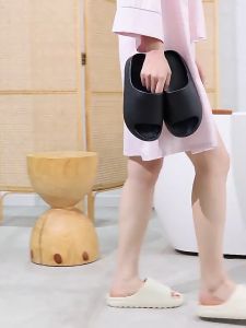 EVA Men women Slipper Casual Slippers Light Weight Odorless Selipar Lelaki perempuan EVA 潮男防滑凉拖鞋