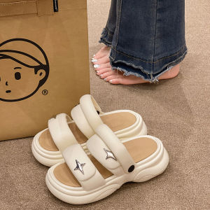 รองเท้าแตะส้นหนาสำหรับผู้หญิงในช่วงฤดูร้อนที่สวมใส่ได้สองทาง รองเท้าแตะชายหาดแบบปักกลวงสำหรับสวมใส่กลางแจ้ง รองเท้าแตะแบบสวมหัวส้นแบน