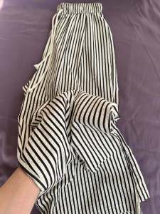 กางเกงขายาวทรงหลวมลายทางบางสำหรับผู้หญิง กางเกงขายาวทรงหลวมสไตล์อเมริกันสำหรับฤดูร้อน กางเกงขายาวทรงหลวมสำหรับผู้หญิง