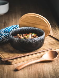 Large Size Ceramic Bowl with Lid Commercial Use High Footed Soup Bowl Noodle Bowl Breakfast Bowl Retro Style round Shape