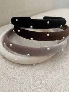 Pearl Embellished Velvet Hairband Solid Color Hair Clip Womens Fashionable Simple Match All Autumn Winter New Arrival