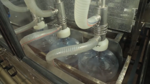 Thùng 12 Chai Nước Uống Ion Kiềm Đóng Chai Saka 1200ml - Nước uống Detox với Công Nghệ Điện Phân Ion Kiềm Nhật Bản