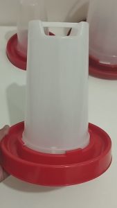 Chicken Waterer Chicken Poultry / Water Feeder Medium