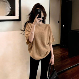 CHOEFULYN | Áo Thun Ngắn Tay Dệt Kim Màu Đất Nâu Form Rộng Và Ôm