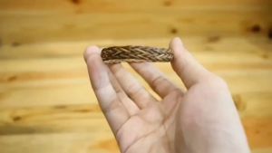 Gelang Anyaman Rotan Handam Khas Suku Baduy