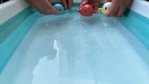 Đồ Chơi Nhà Tắm Đồ Chơi Dây Cót Hình Chú Rùa BaBy Ngộ Nghĩnh Cho Bé Chất Liệu ABS Thân Thiện Với Môi Trường