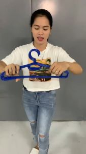 12pcs Plastic Hanger Drying Cloth Hangers 1 Dozen Coat Clothes Hanger Non-breakable adult mixed color hanger (Round) KM