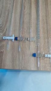 Burret (Buret) chuẩn độ trắng