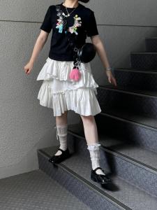 กระโปรงทรงเอเอวสูงสีฟ้า กระโปรงทรงเค้ก ผ้าไนลอนผสม กระโปรงทรงเอสไตล์เกาหลีสำหรับผู้หญิงในช่วงฤดูร้อนปี 2025