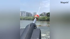 Cordless Jet Cleaner 21 Volt Mesin Cuci Mobil Motor AC Baterai 21Volt Alat Penyemprot Semprot Air Mesin Cuci Kendaraan Bermotor AC 1 Baterai Portable / Alat Semprot Tanaman Perkebunan Serbaguna Multifungsi - Alat Steam Cleaner High Pressure Portable