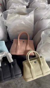 ❗❗ ทักแชทรับส่วนลด ❗❗ กระเป๋าสะพาย Pu premium 18 cm สายหนัง และ สายแคนวาส mbagshop กระเป๋าคุณภาพดี กระเป๋าสะพายผญ กระเป๋าสตางค์ กระเป๋า กระเป๋าคาดอก กระเป๋าเป้