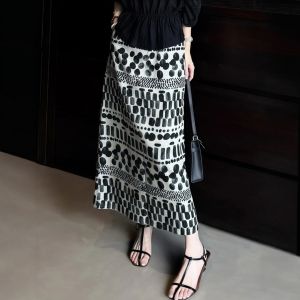 Stylish Niche Vintage Printed Stretch Waist Slit Skirt