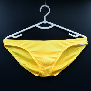 Mens Low Waist Briefs Ice Silk Narrow Edge Sports Underwear Breathable Quick Dry Comfortable Shorts U Shape Design Triangle Pants