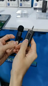 (การจัดส่งท้องถิ่น)Kebidumei ไมโครโฟน3 In 1ไร้สายลาวาเลียร์ไมค์ลดเสียงรบกวนอัจฉริยะสำหรับกล้องแอนดรอยด์