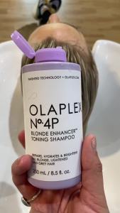 DẦU GỘI TÍM KHỬ VÀNG OLAPLEX NO 4P 250ML