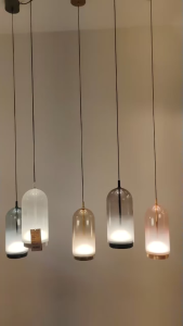 Đèn Treo Trần Chao Kính Màu Ombre Nghệ Thuật Cao Cấp