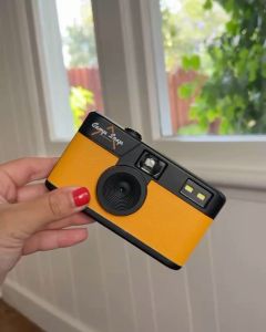 Camp Snap Screen-Free Camera V101