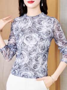 เสื้อยืดคอกลมแขนยาวผ้าตาข่ายแฟชั่นฤดูใบไม้ร่วงสำหรับคุณแม่วัยกลางคน เสื้อชั้นในขนแกะ ทรงหลวม ทรงหลวม ทรงหลวม