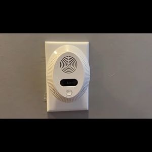 Ultrasonic Pest Repeller Pest Repellent Pest Reject Intelligent Repeller Lizard Repellent Anti Mosquito Mouse Pest Control Rejector Home Insect Killer (Malaysia Plug) 超声波驱虫器