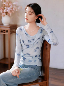 XIANGYING | Irregular Chinese Style Print T-Shirt
