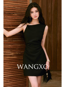 WANGXO | Đầm Dây Asymmetric Có Chi Tiết Kim Loại