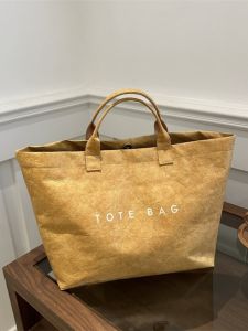 กระเป๋าถือผ้าไนลอนผสม DuPont ลายหนังวัว วัสดุอื่นๆ ขนาดใหญ่ กระเป๋าสะพายไหล่แบบไม่มีสาย ป้องกันน้ำได้ กระเป๋าสะพายข้างแบบยูนิเซ็กซ์