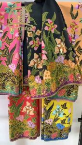 READY-TO-WEAR BATIK SARONG / BATIK SARONG / READY-TO-SEW BATIK FABRIC / BATIK FABRIC / VIRAL BATIK FABRIC