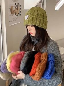 ThaiBeats หมวกกันหนาว หมวกไหมพรม หมวกบินนี่ ยืดได้เยอะ ใส่ได้ทั้งชายเเละหญิง แฟชั่นฤดูหนาว ใส่ได้ทั้งชายและหญิง Hats & Caps