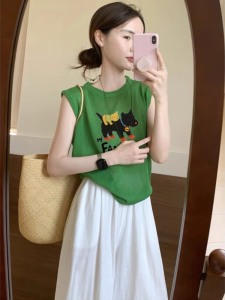 SHAXU | Stylish Dopamine Green Puppy Sleeveless Knitted Top