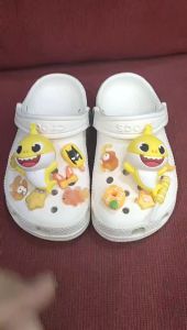 TẶNG 12 STICKER-Combo sục crocs classic màu be cho bé trai bé gái màu đen giày clog kid nam