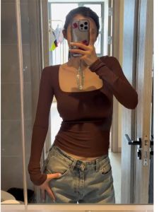 Kaki Color Long Sleeve T-Shirt Womens Slim Fit Low Collar Square Collar Base Shirt Warm Top for Autumn Winter Fashion Casual Wear