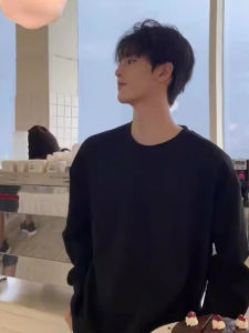 เสื้อยืดคอกลมแขนยาวผ้าฝ้ายแท้สีดำ Pure Black Cleanfit ทรงพอดีตัว สำหรับผู้ชาย ฤดูใบไม้ผลิและฤดูใบไม้ร่วง เสื้อชั้นในพื้นฐาน