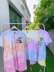 เสื้อมัดย้อม Bebeblue รุ่นแคมป์แวน (สกรีนตามแบบ) ผ้านุ่ม สีพาสเทล ครอบครัว เที่ยวเทศกาล ประทับสูง อยู่สูงสุดท้าย