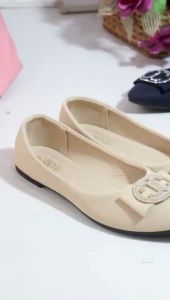 Sepatu Wanita Flatshoes Cantik Pita Oval C 821-9 IMPORT