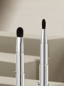 Retractable Eyeshadow Blending Lip Nose Contour Makeup Brush Gray Squirrel Hair