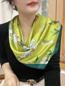 Silk Satin Scarf 70x70CM Womens Thin Versatile Spring Autumn Winter Neck Protection Square Scarf Fashionable Floral Print Korean Style