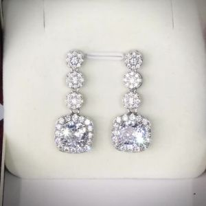 Huitan Sparkling Women Dangle Earrings with AAA Cubic Zirconia Silver Color Exquisite Female Accessories Wedding Fashion Jewelry